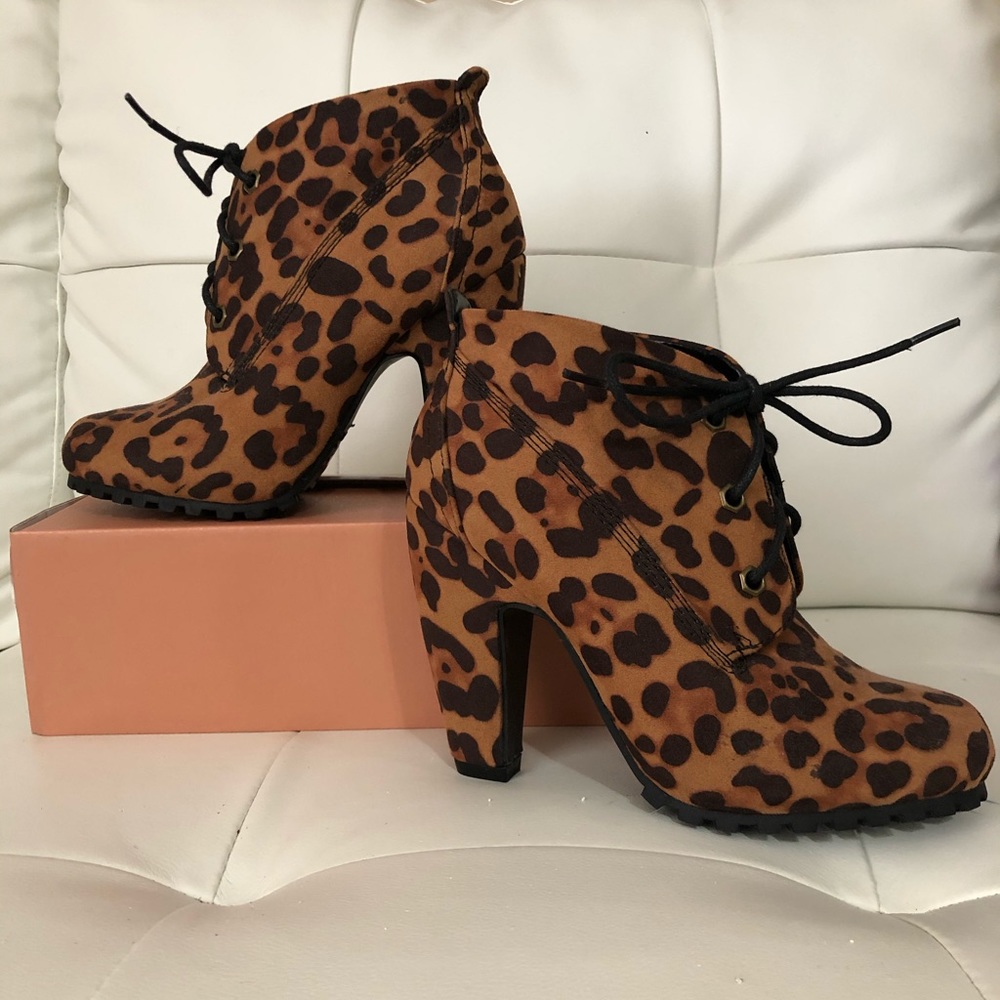 Cheetah Print Lace Up Boot Heels